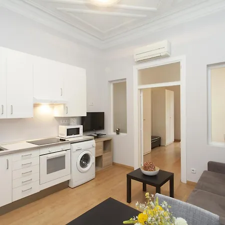 Gran Via Apartment Barcelona Exterior photo